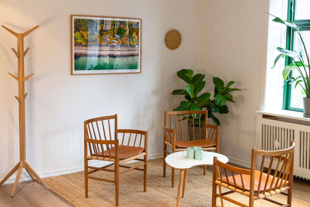 Parterapi i en psykologklinik i Aarhus for bedre kommunikation i forholdet.